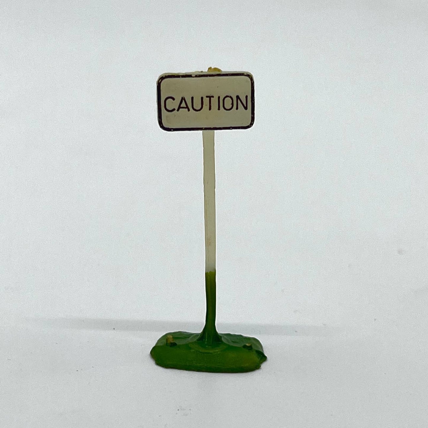Vintage Plasticville USA HO Scale Caution Sign SC6
