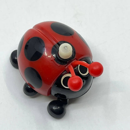 1977 Tomy Toy Wind-Up Walking Red and Black Spots Ladybug WORKS SE2