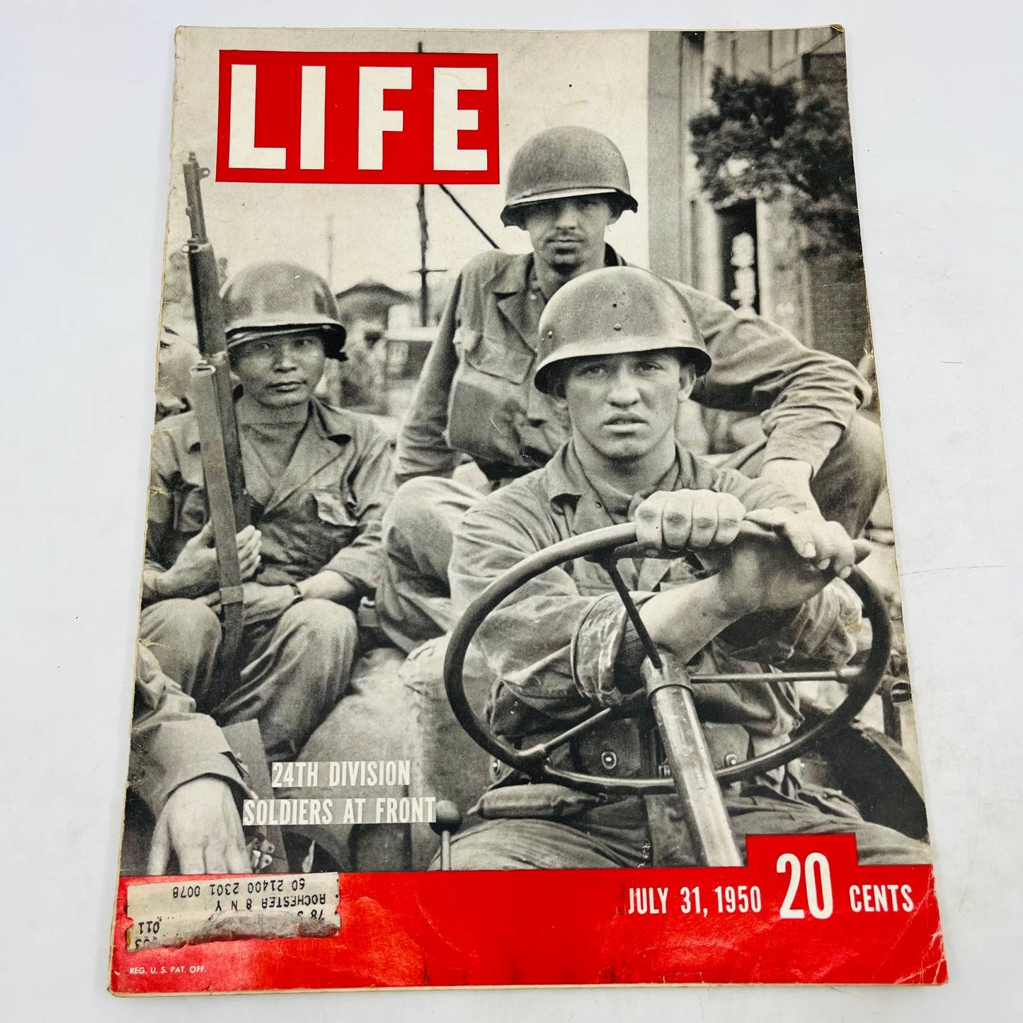 Vintage Life Magazine, July 31, 1950, 24th division Soldiers at Front TD5