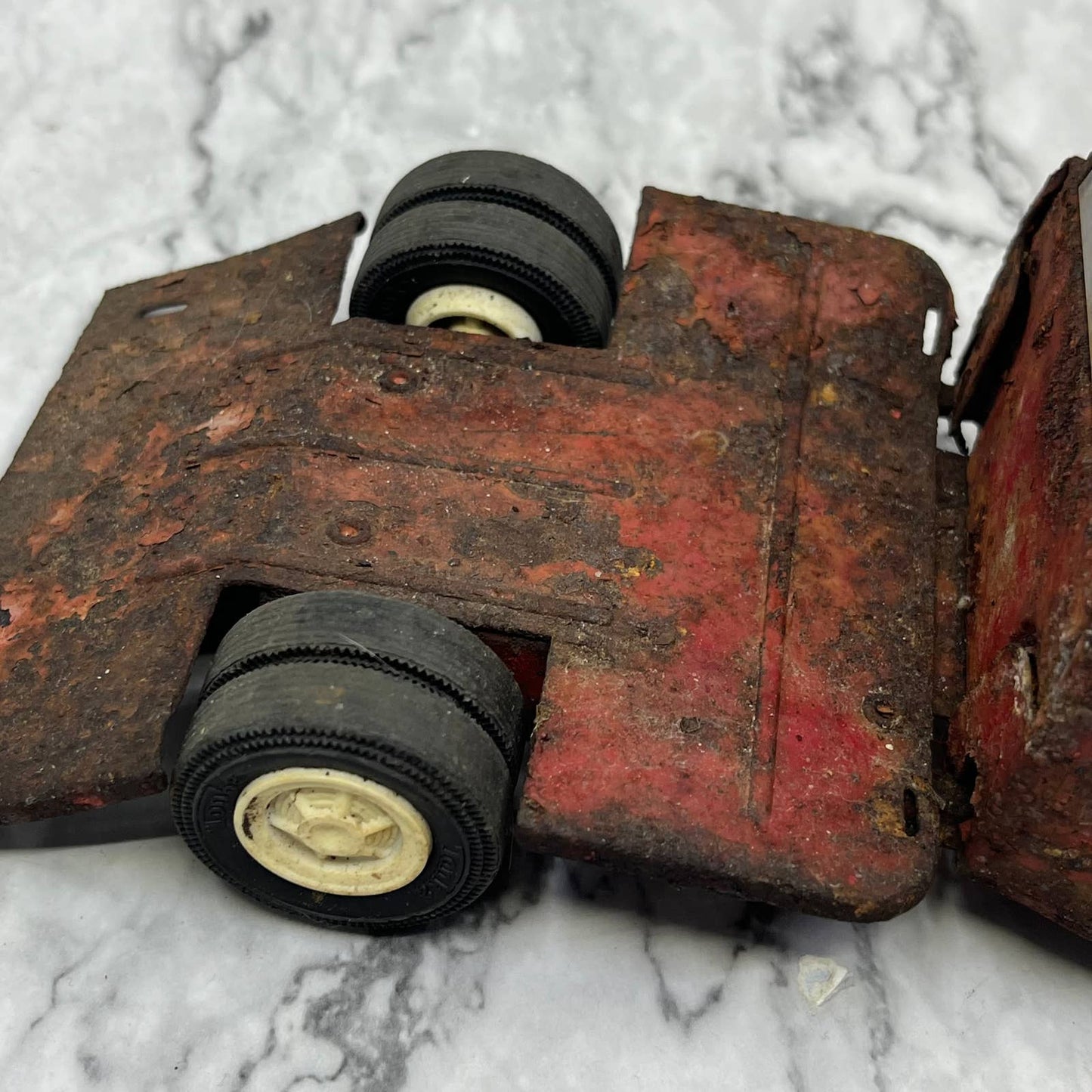 1960s Tonka Metal Jeep Comanche Toy Truck 9” TK1