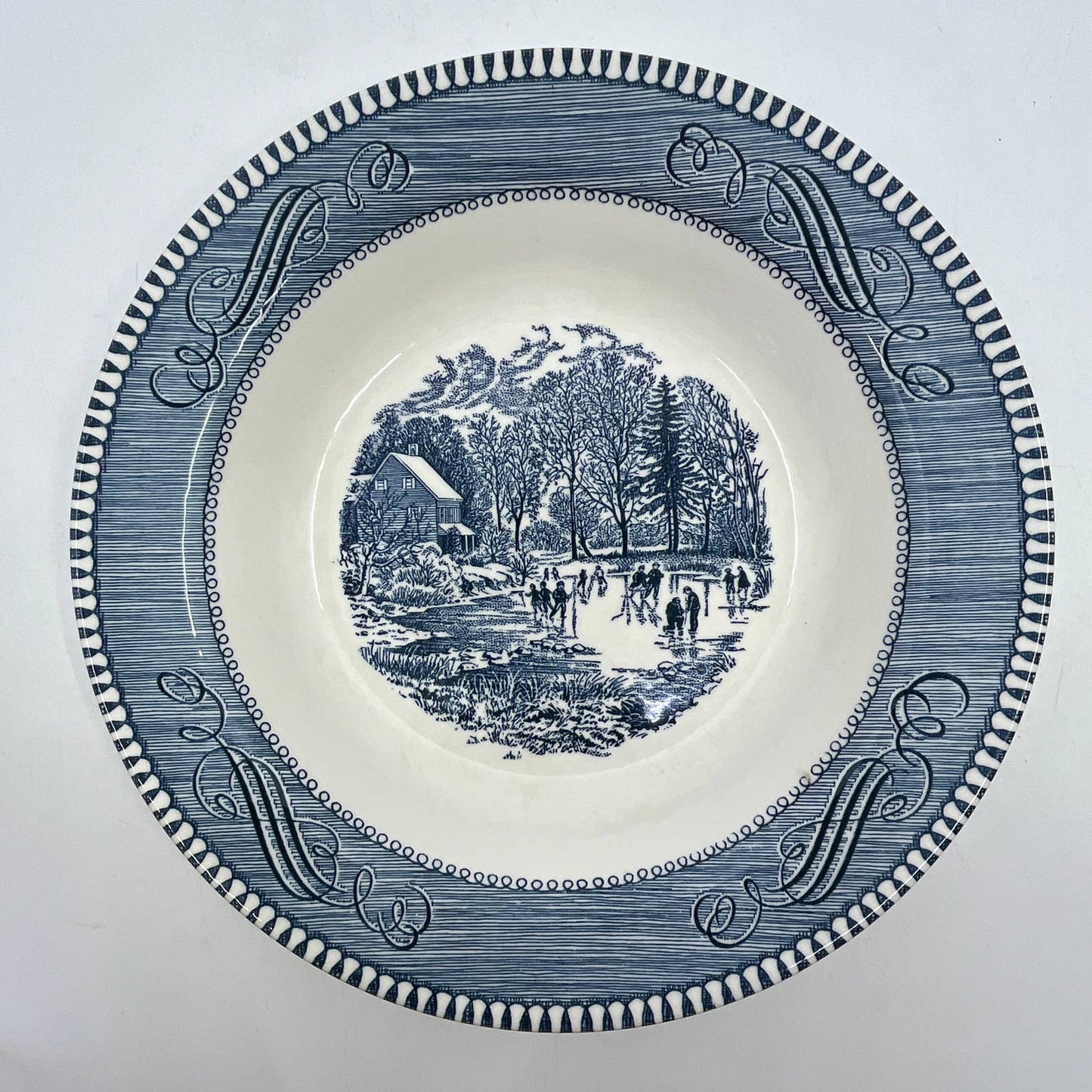 Royal China Currier and Ives Soup/Salad Bowl  8 1/2" Early Winter Blue TI3-1