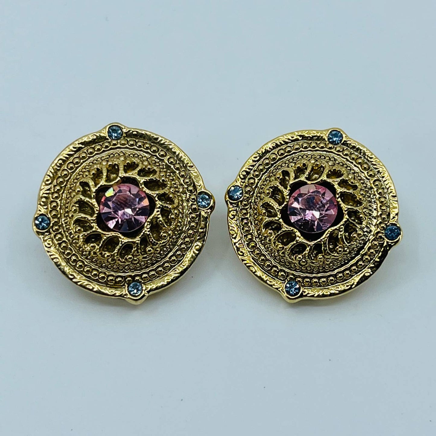 Vintage Baroque Gold Tone Round Ornate Pink & Clear Rhinestone Clip Earrings SB3