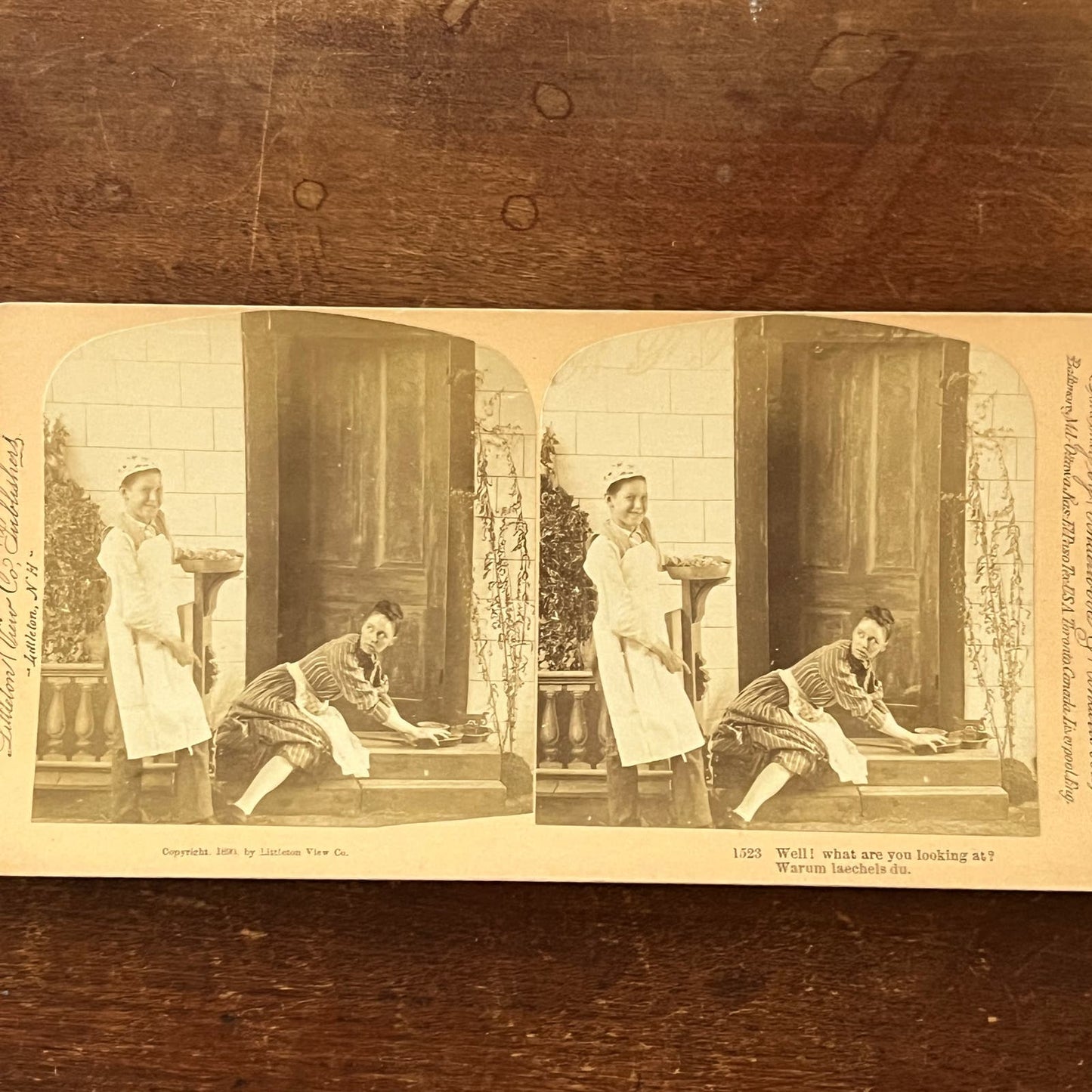 Victorian Couple Humor "What Are You Looking At" 1890 Stereoview Card TJ9-V3