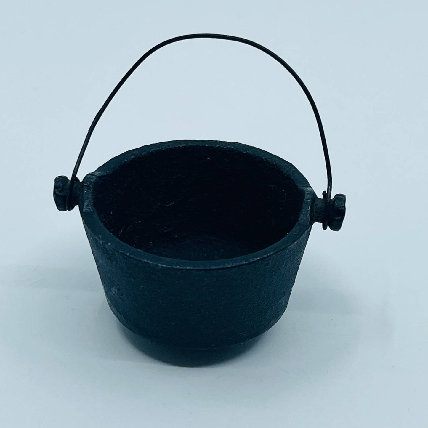 Antique Miniature Hanging Cast Iron Cauldron Pot Kitchen Toy Dollhouse 1.75” SB4