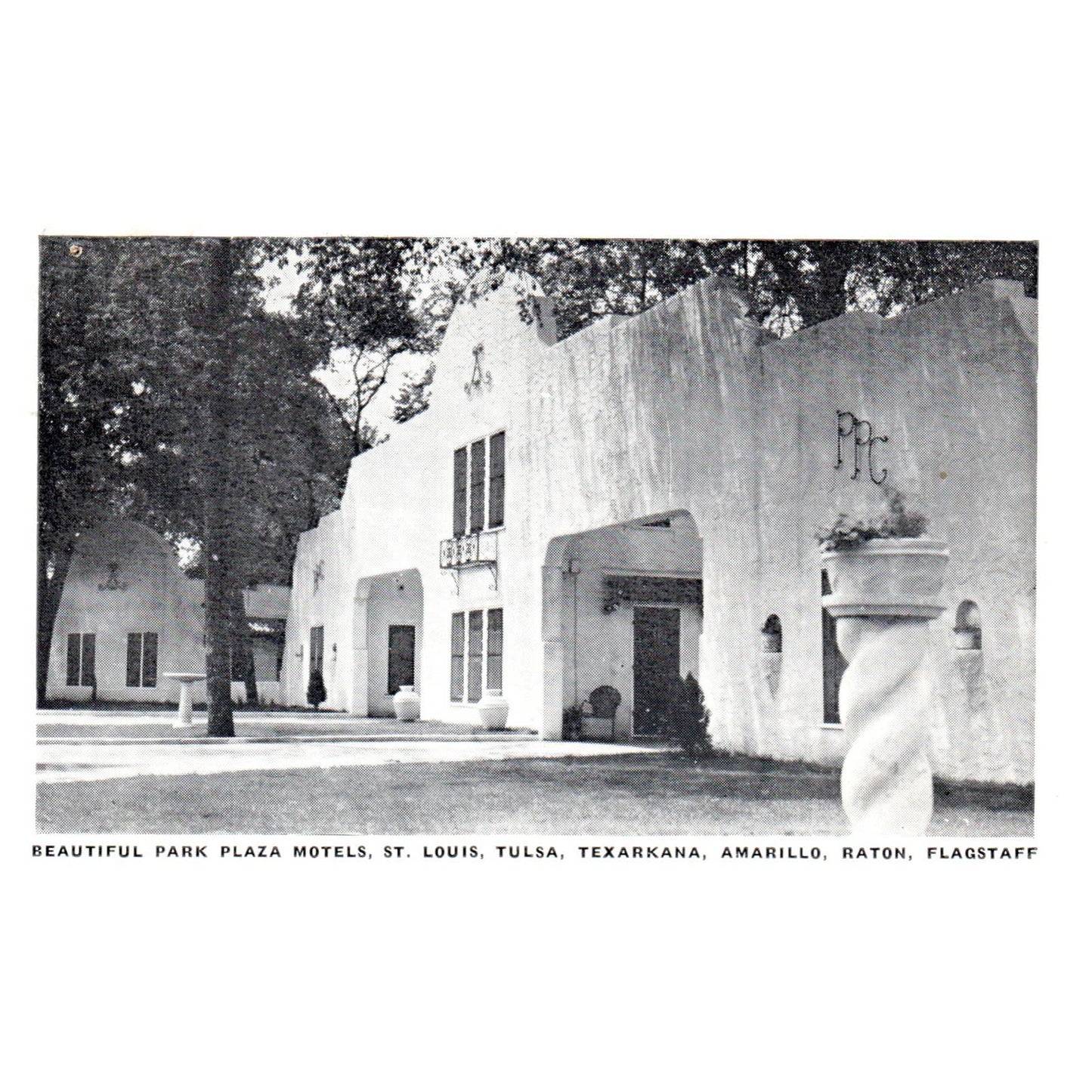 Park Plaza Motels 1954 AAA - Postcard TJ8-1