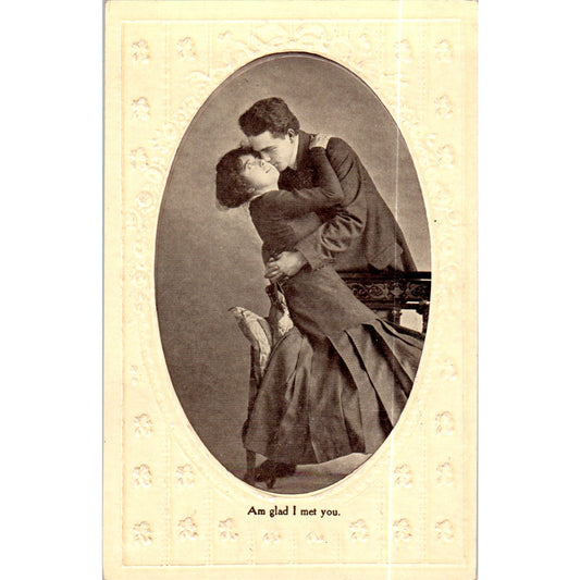 Am I Glad I Met You Victorian Couple Romance Original Postcard P2-8