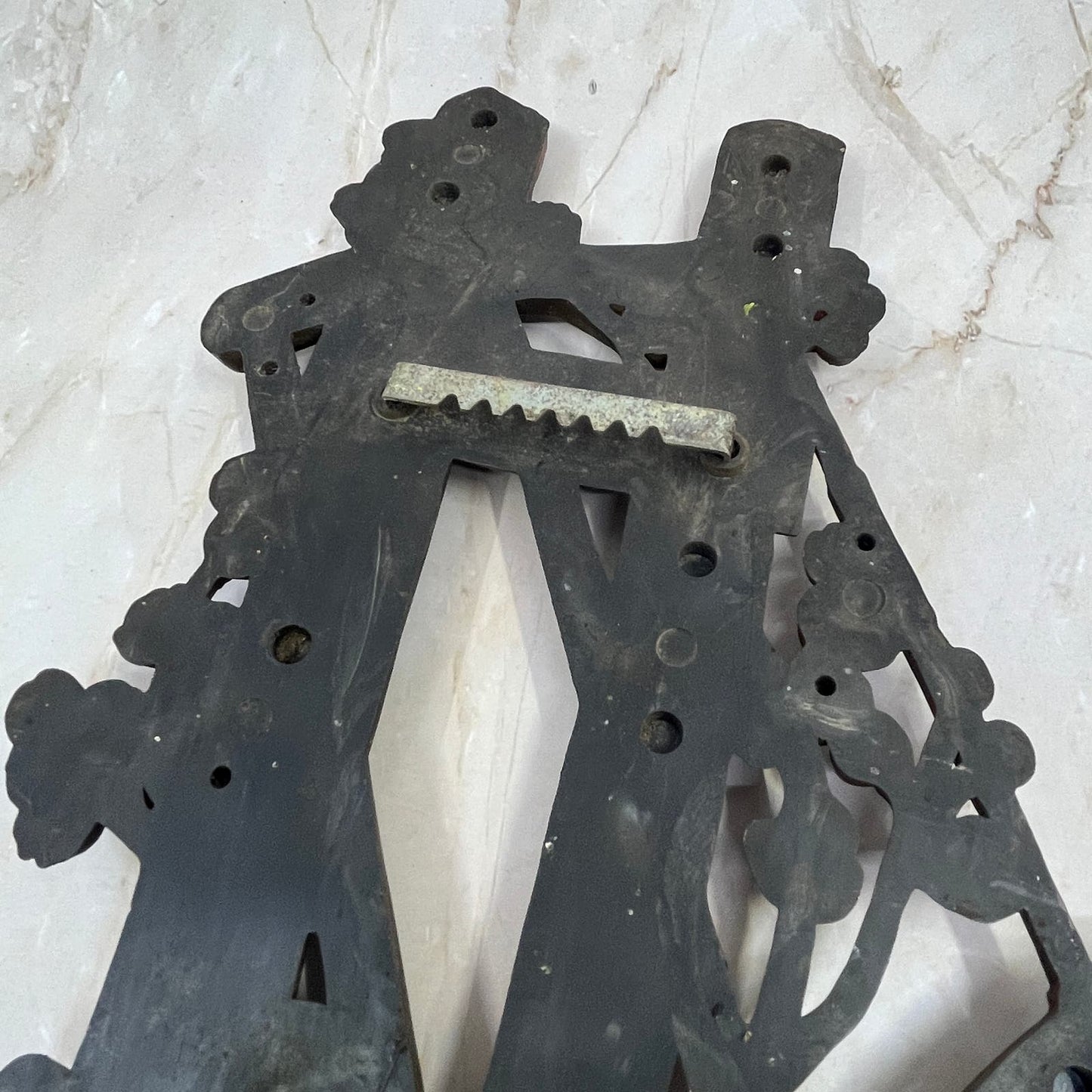 1972  Burwood Resin Wall Hanging Plaque Old Wood Pile Squirrel Hand Saw 18x7 TJ9