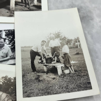 c1940 Collection of Photos & Negatives White Stone VA Family Gathering TJ9-PG2