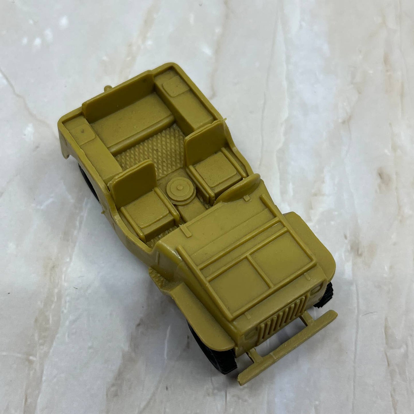 Vintage Army Jeep w/ Trailer Hitch - Olive Tan Plastic - 3.25 inch TC5-S2