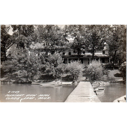 Pleasant View Hotel Clark Lake Michigan 1944 Original Postcard TK1-P13