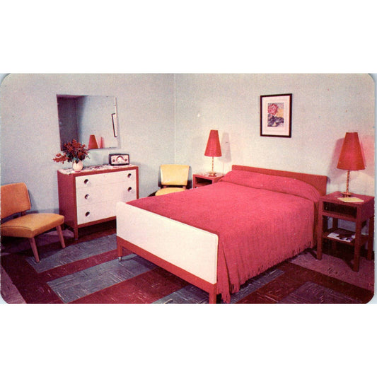 Vintage Postcard Luxurious Cabin at Fernwood Bushkill PA TD8-P2