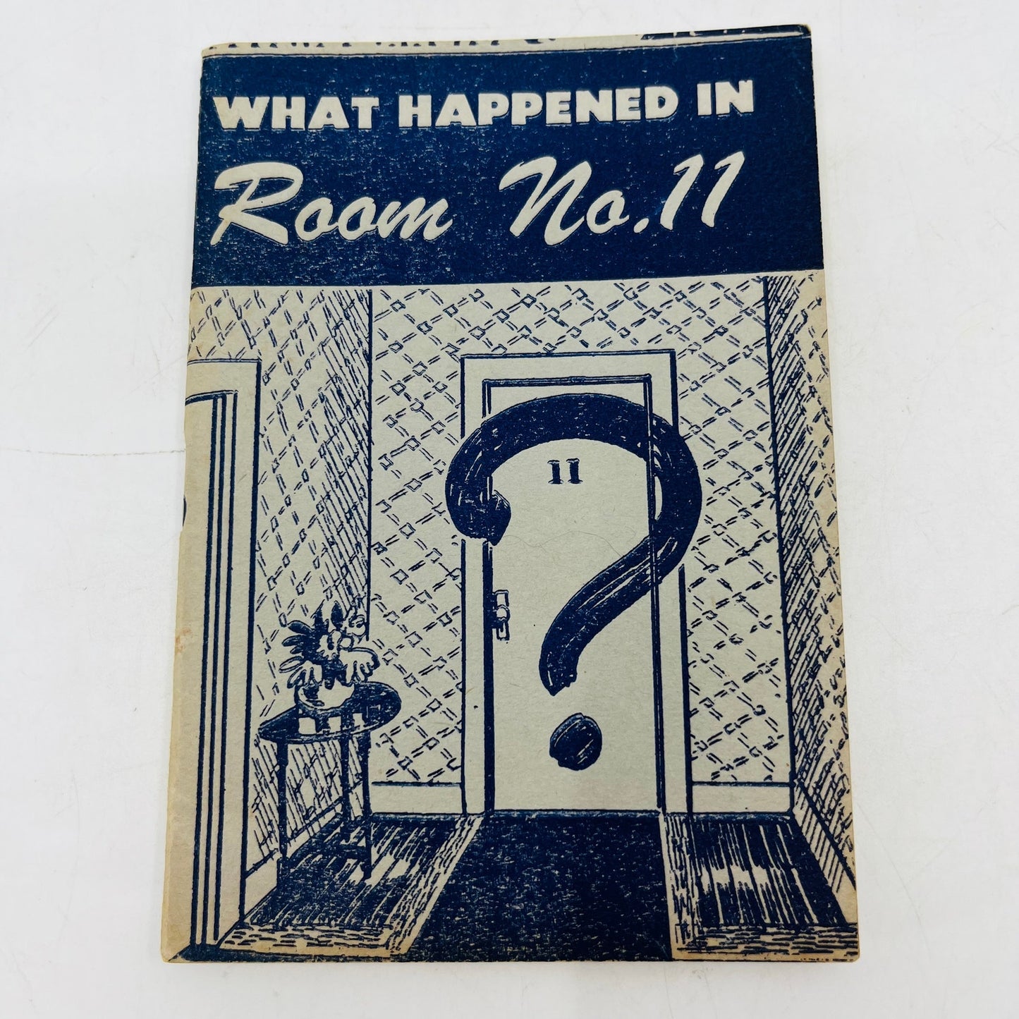 1947 What Happened in Room No 11 Other Stories Maupassant Little Blue Book P9-14