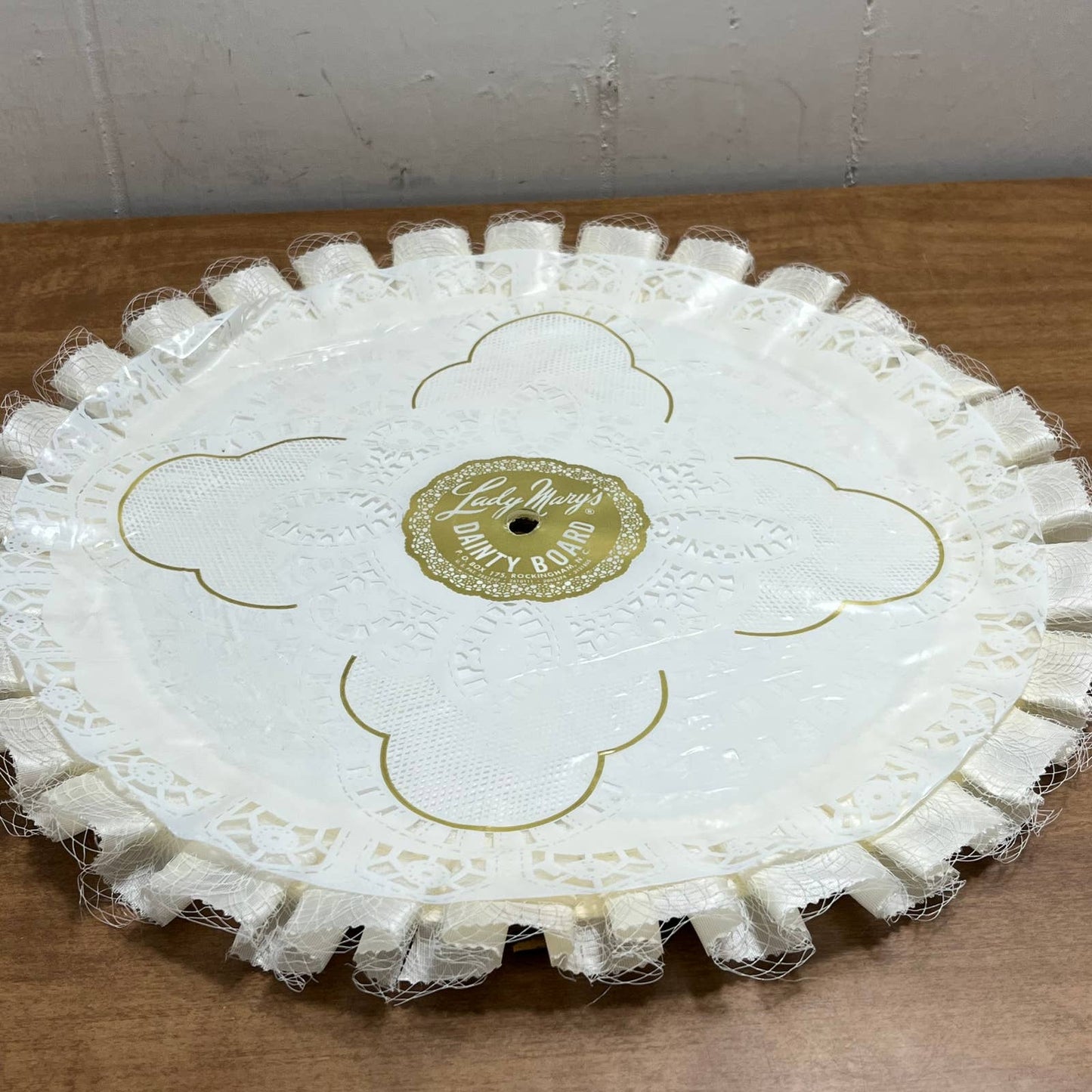 Vintage Lady Mary’s Dainty Board Lace Wedding Cake Plate Stand 13” NOS TA7
