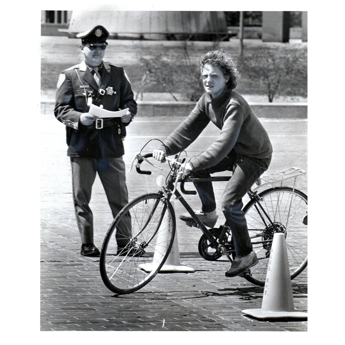 1985 Press Photo Cycling Ride Right Bike Rodeo Wellesley James Marcucci 8x10 AD3
