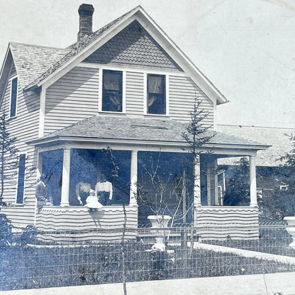 Early 1900s CDV Photo Family Outside House in Thief River Falls MN 8x10” TE4