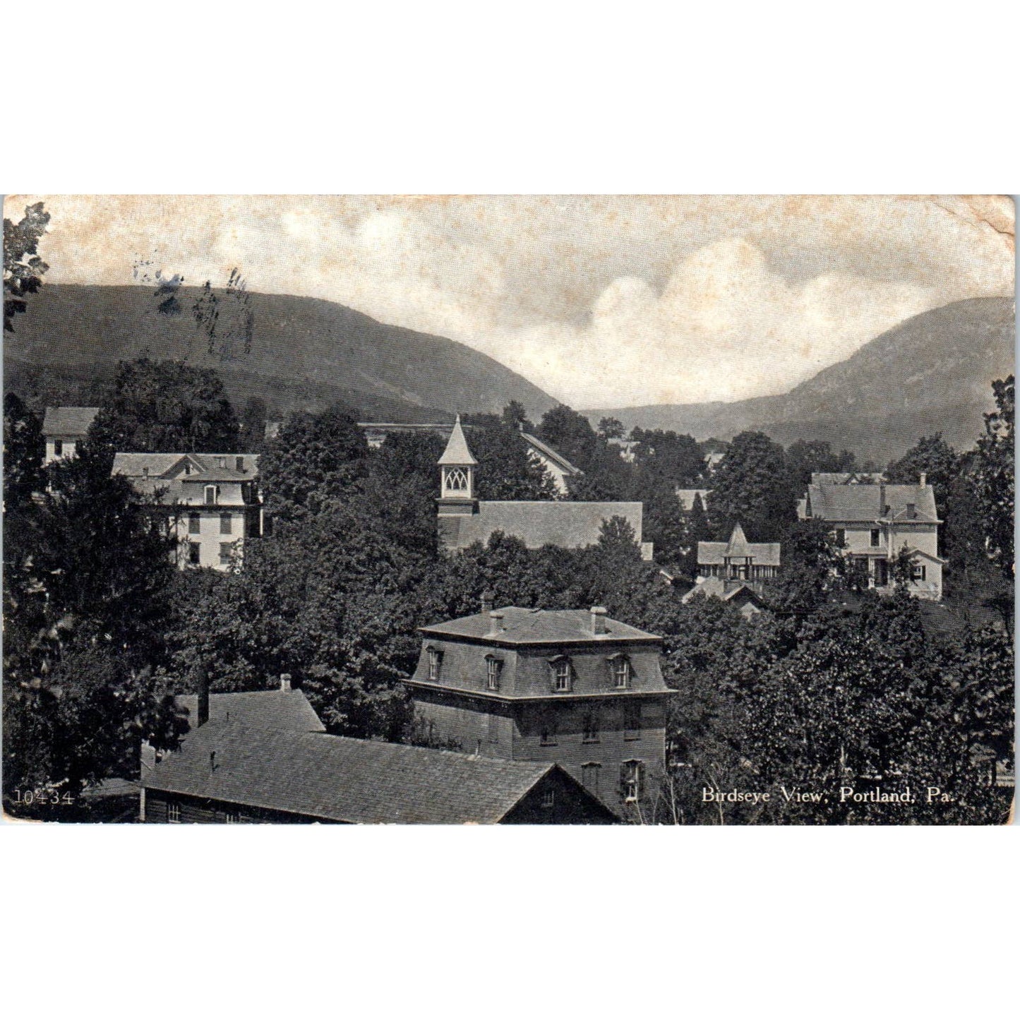 Bird's Eye View Portland PA c1910 Original Postcard TK1-21