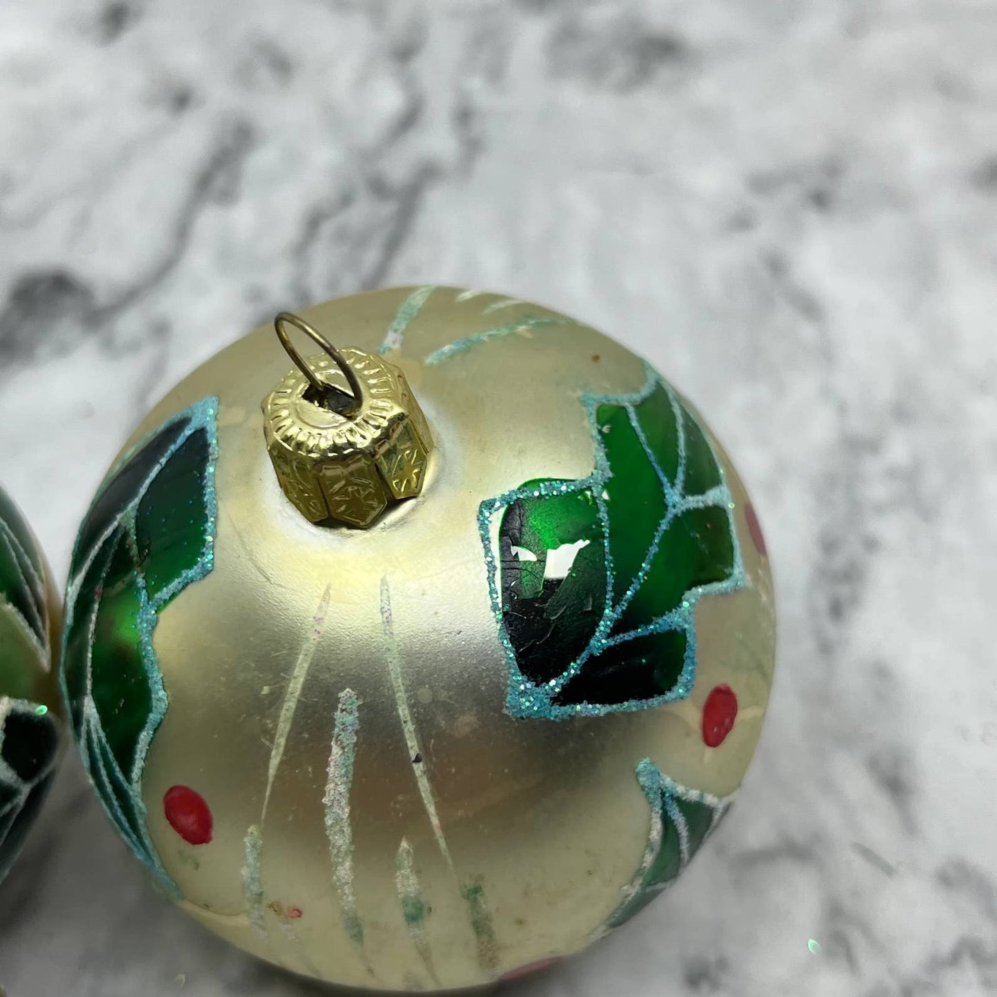Lot of 2 Vintage 1 3/4" Mica Stencil Blown Mercury Glass Ornaments OT2