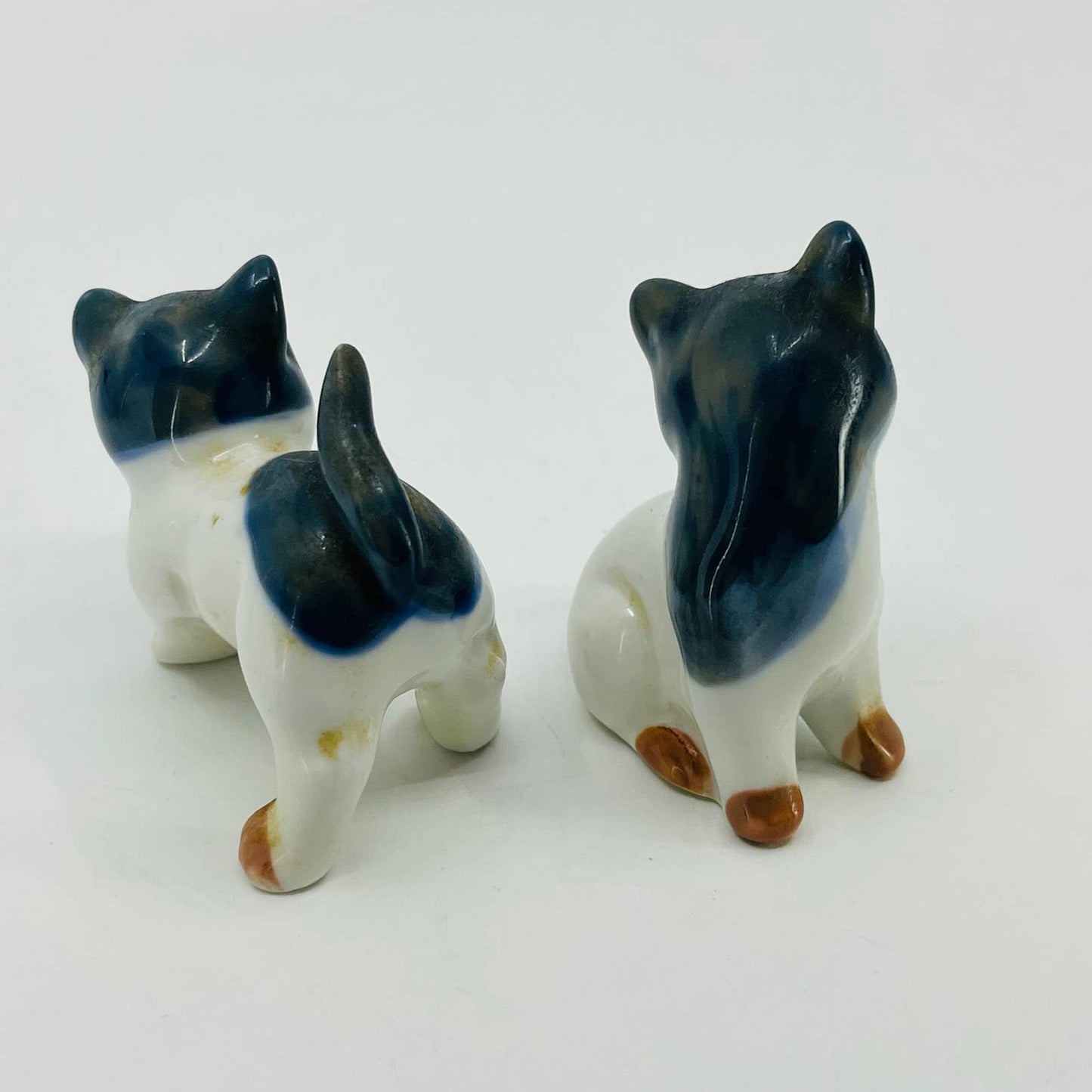 VTG Otagiri Hand Painted Blue & White Porcelain Cat Figurines 3" Japan TC2