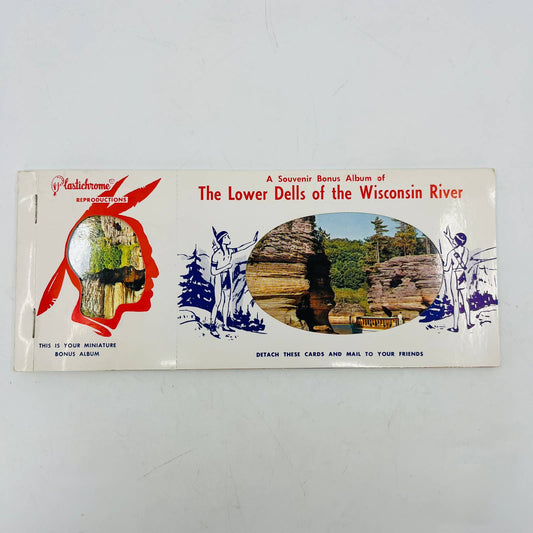 Vintage 1950s Lower Wisconsin Dells WI Souvenir Postcard Book BA4