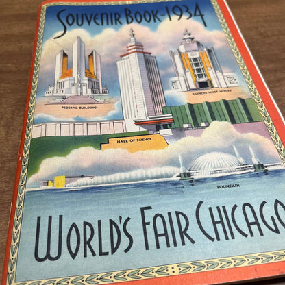 1934 World's Fair Chicago Souvenir Book A Century of Progress B1