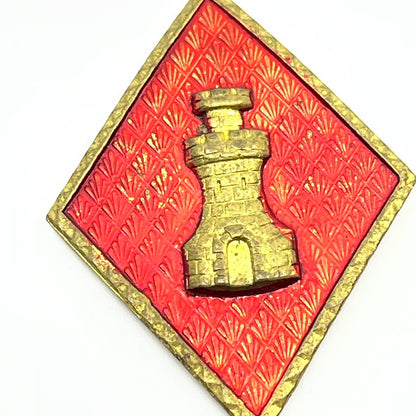 c1942 WWII Spanish Army Engineer Castle Metal Badge Insignia SE1