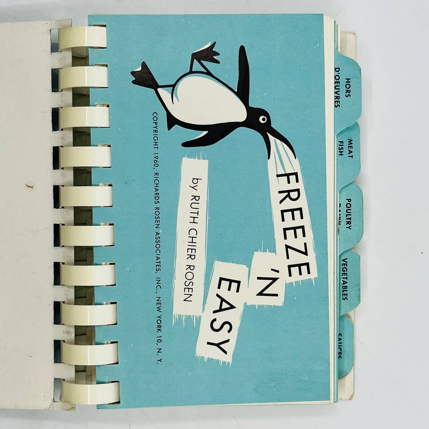 1960 Freeze 'n Easy: A Chest of Treasures Recipes and Ideas for the Freezer SA7