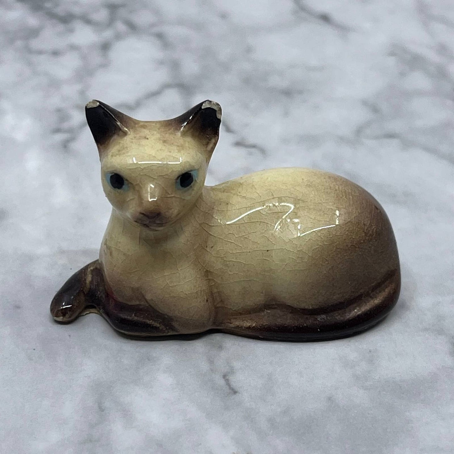 Vintage MCM Hand Painted Siamese Cat Bone China Figurine 2” Japan SE1