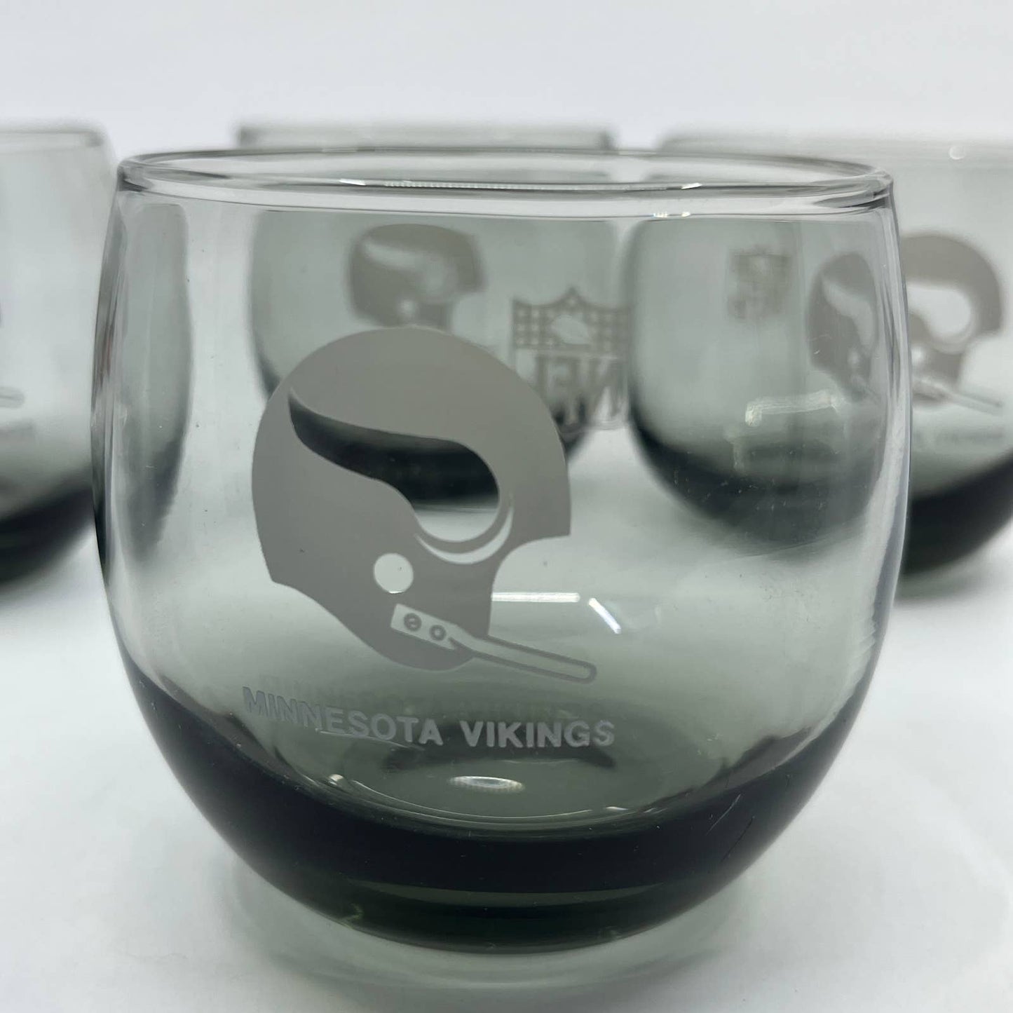 1970s Minnesota Vikings NFL Roly Poly Lowball Glasses Smoke Gray Set of 4 TG7