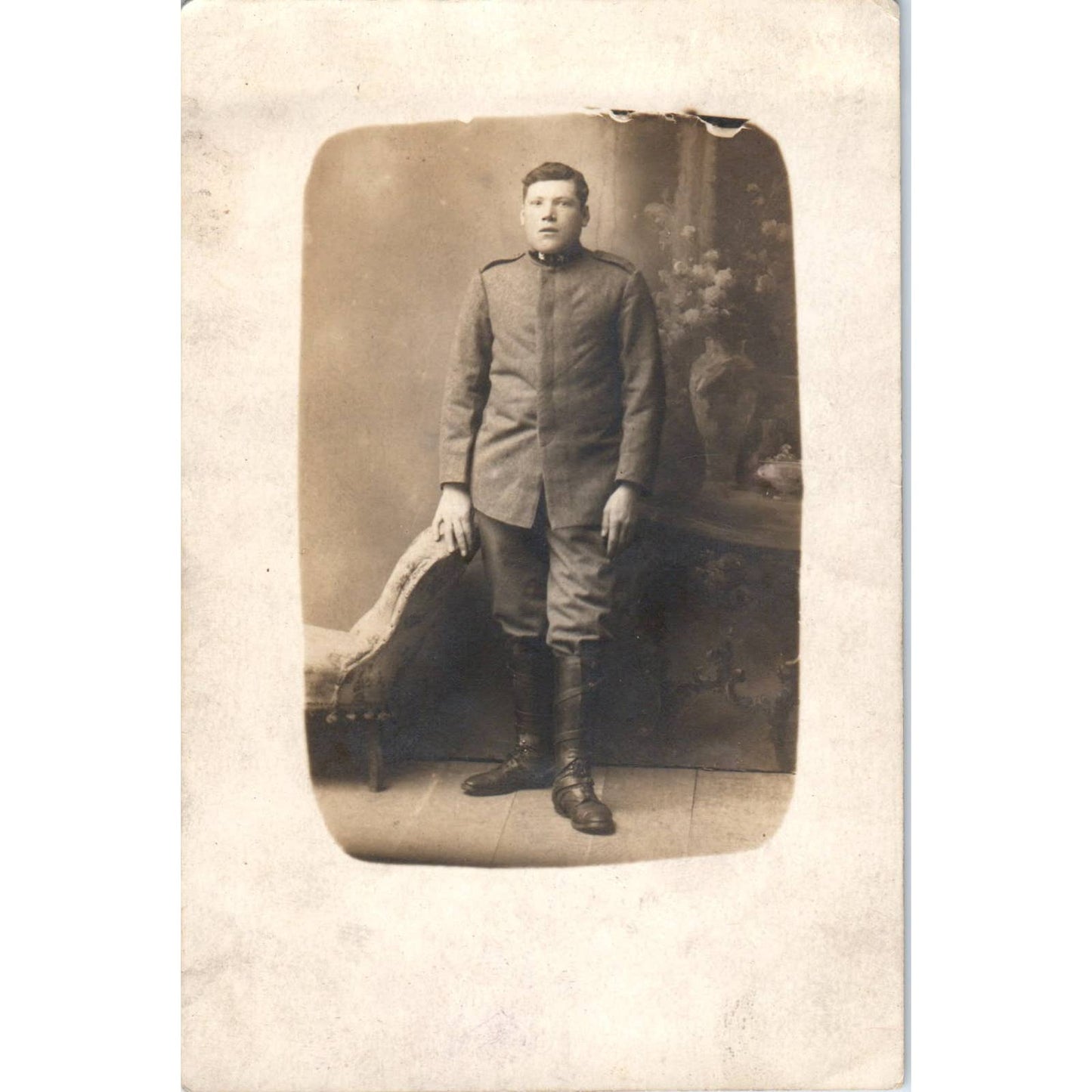 Antique Postcard RPPC WWI Italian Soldier in Uniform SE8