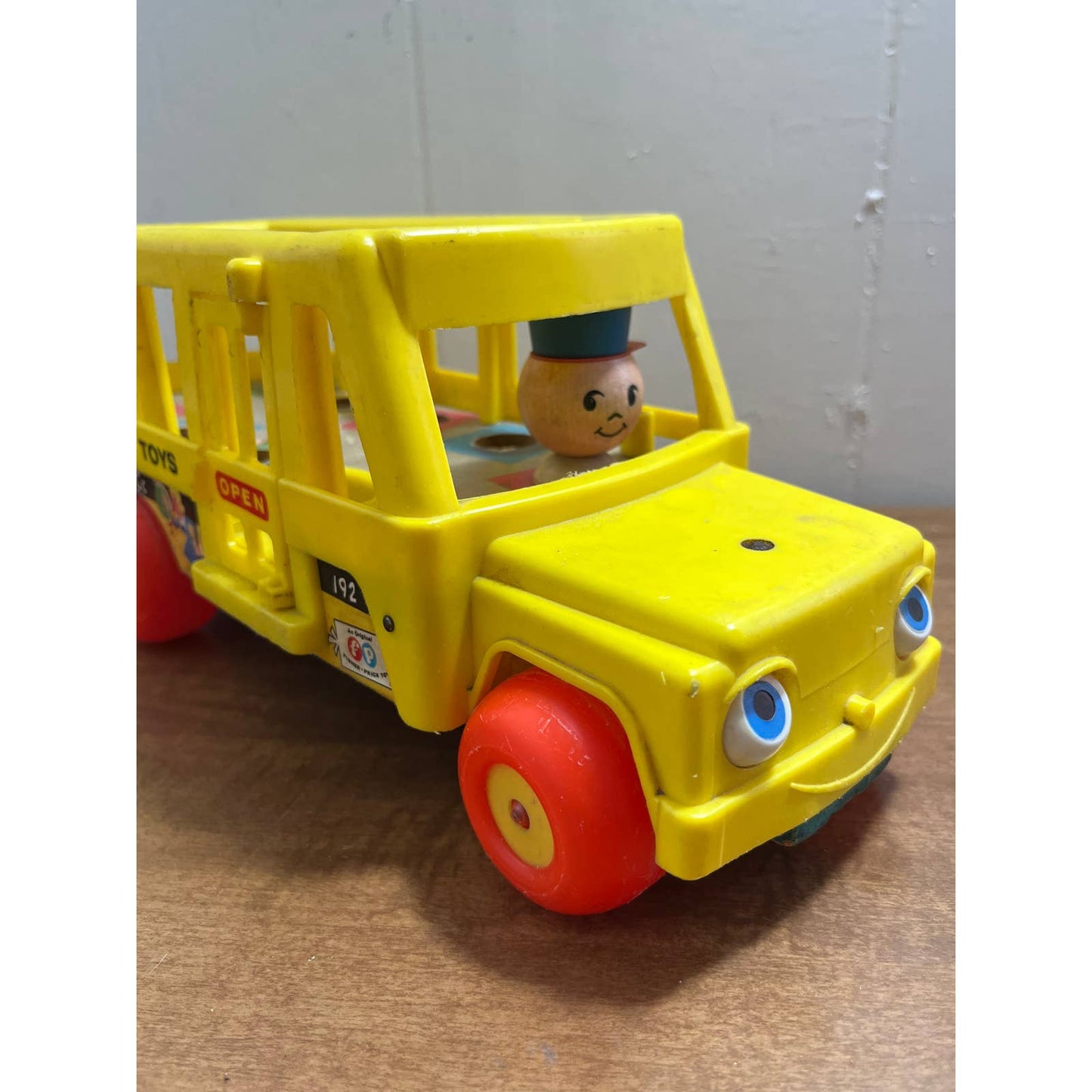 Vintage 1965 Fisher Price School Bus TG8