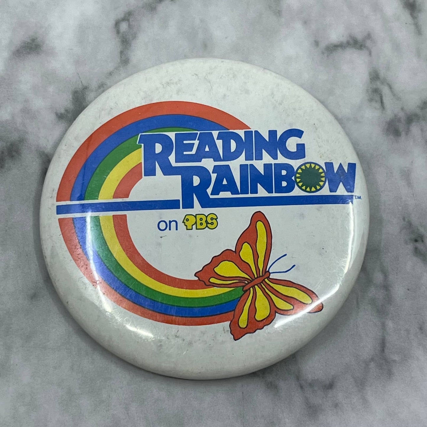 Vintage READING RAINBOW on PBS Pinback Button Pin SF1