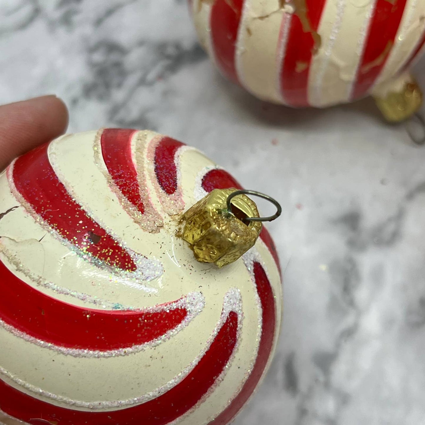 Lot of 4 Candy Cane Striped Mica Stencil Blown Mercury Glass Ornaments OT2