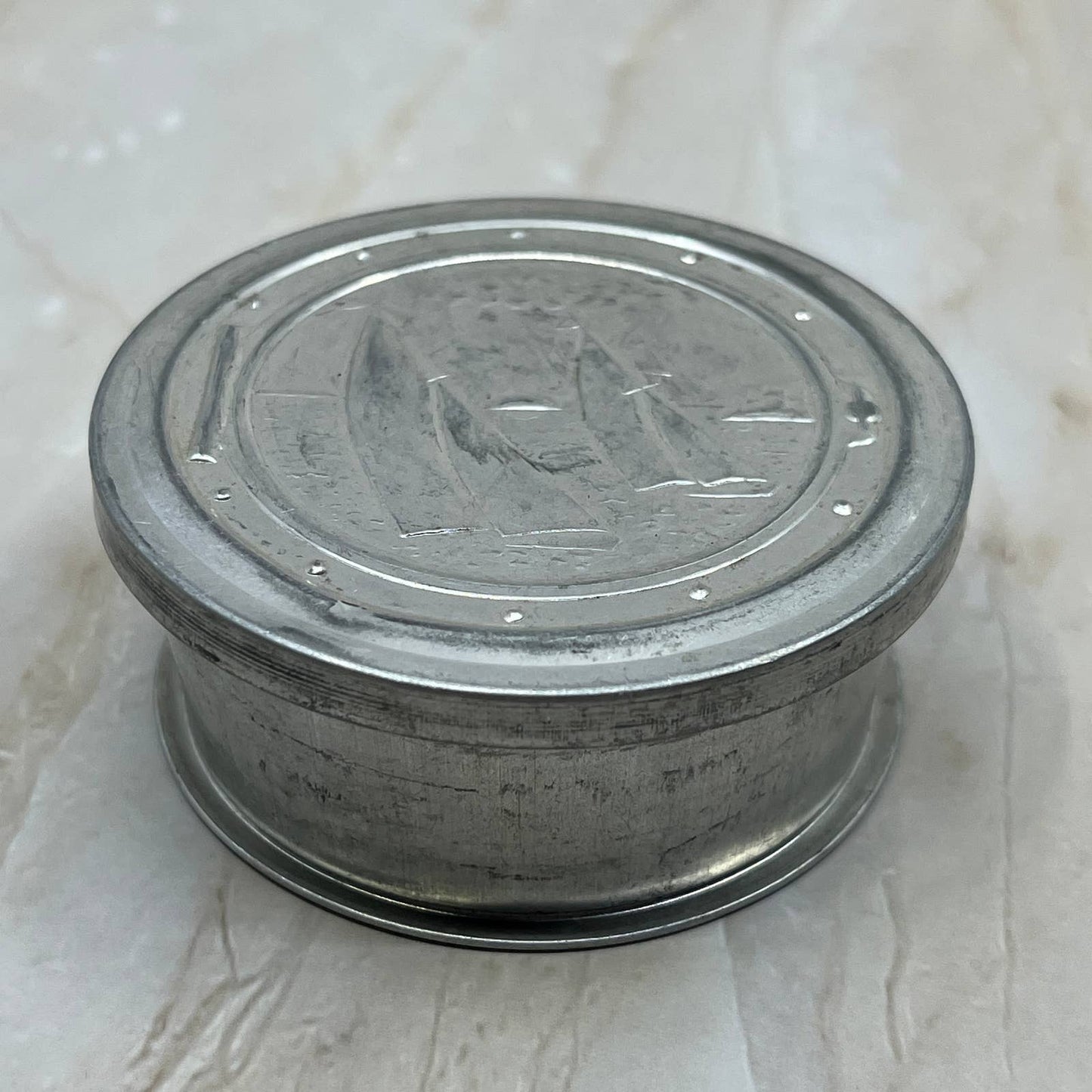 Vintage Collapsible Tin Cup Sailboat Design Camping Travel Cup USA TC5-S3