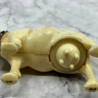 Vintage 1950’s Marx Plastic Milking Cow Toy 4x2.5” SE6