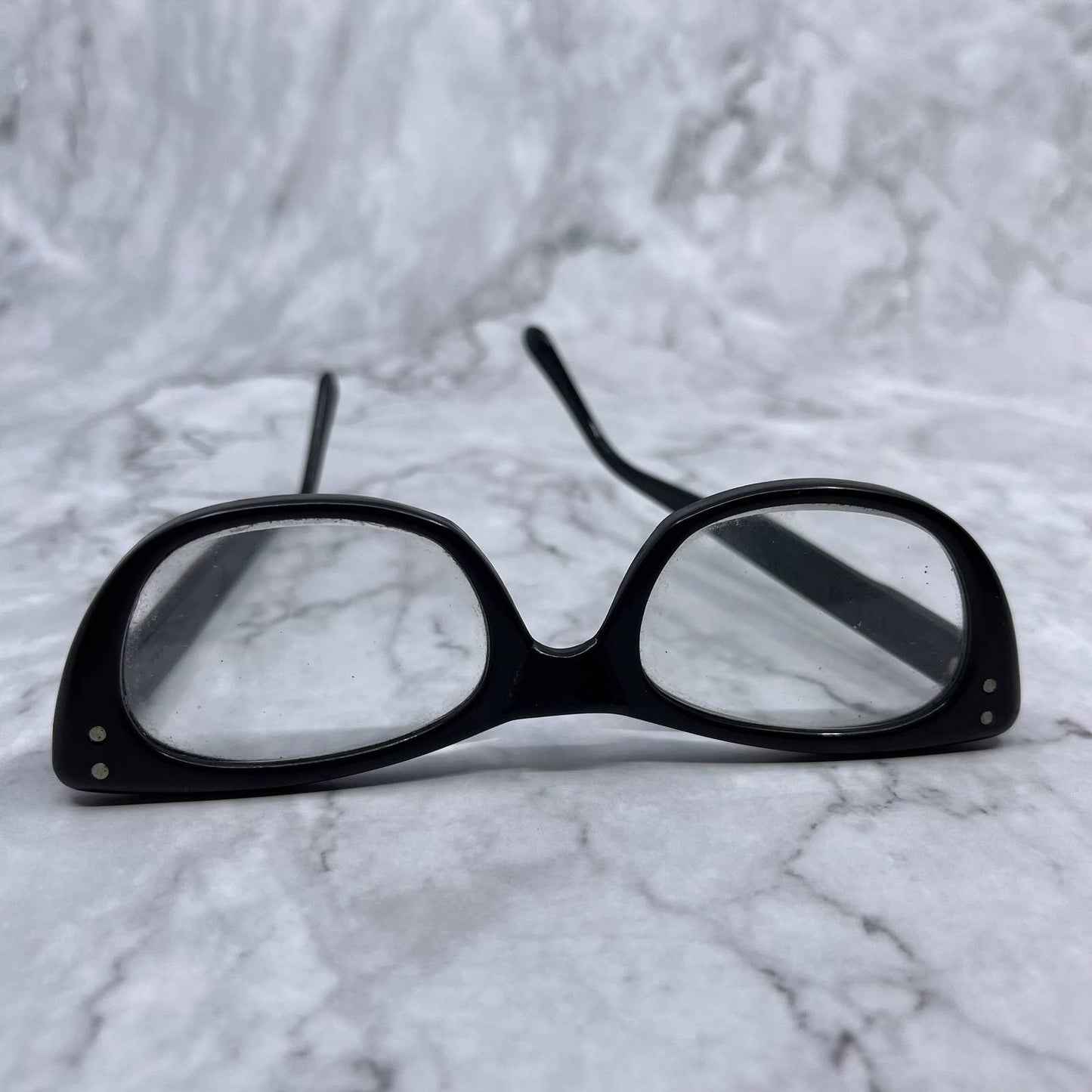 1950s VAM Cat Eye Woman’s Eyeglasses Black 5” TA9