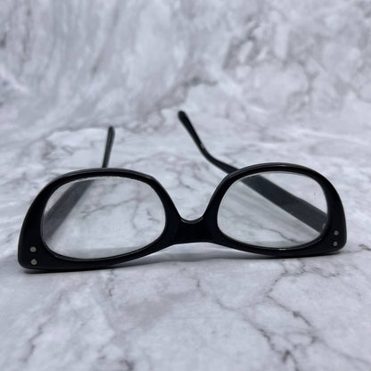 1950s VAM Cat Eye Woman’s Eyeglasses Black 5” TA9