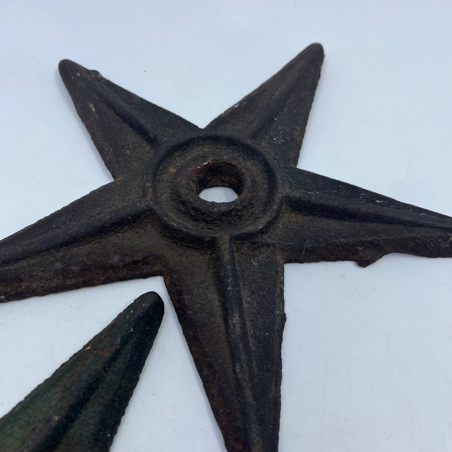 Primitive Cast Iron Star Farm Western Decor Rustic Large 8.5" Set of 2 TG5