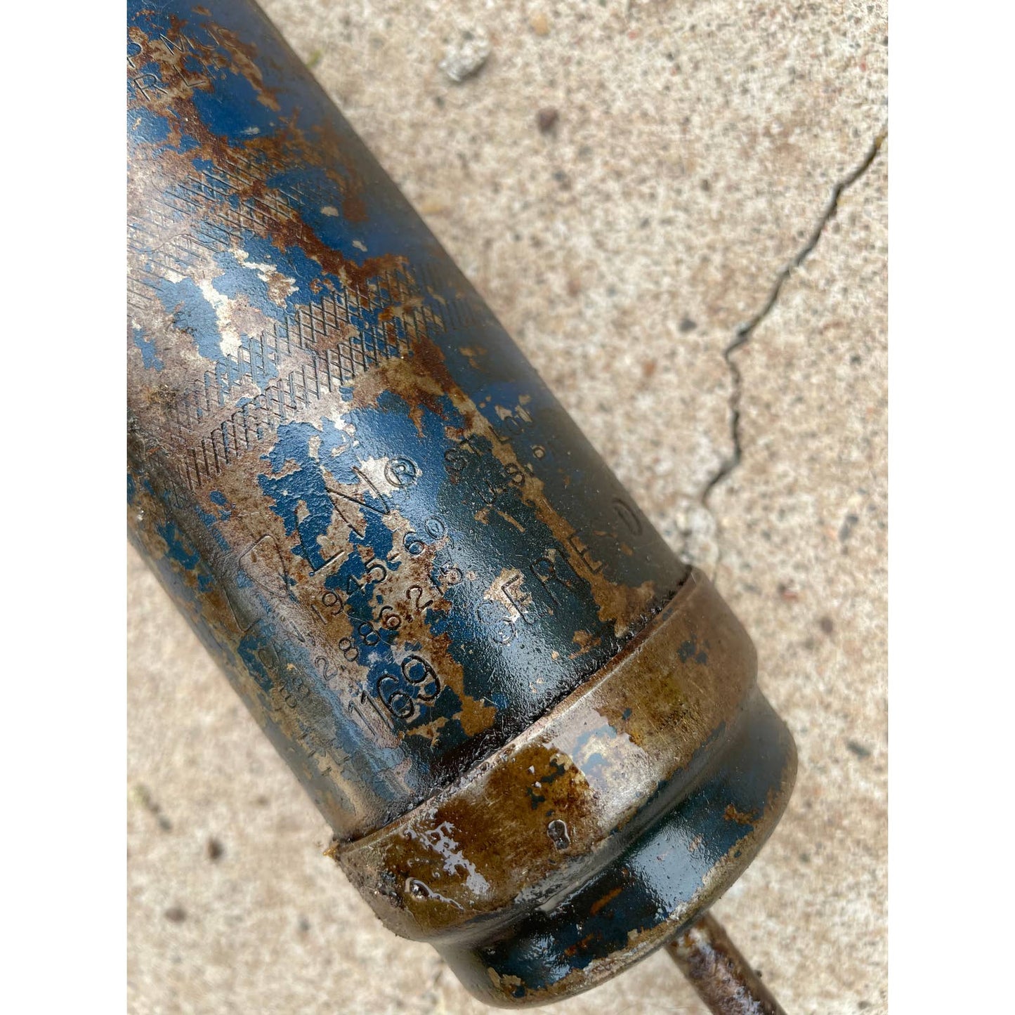 Vintage Lincoln 1169 Series D Grease Gun