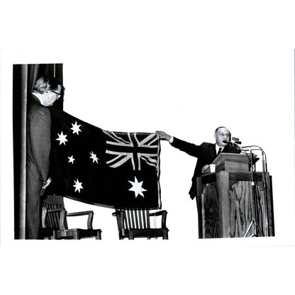 Australian Ambassador Waller Presents Flag to Pres. Ward 1966 Photo 5x7 TK1-P4