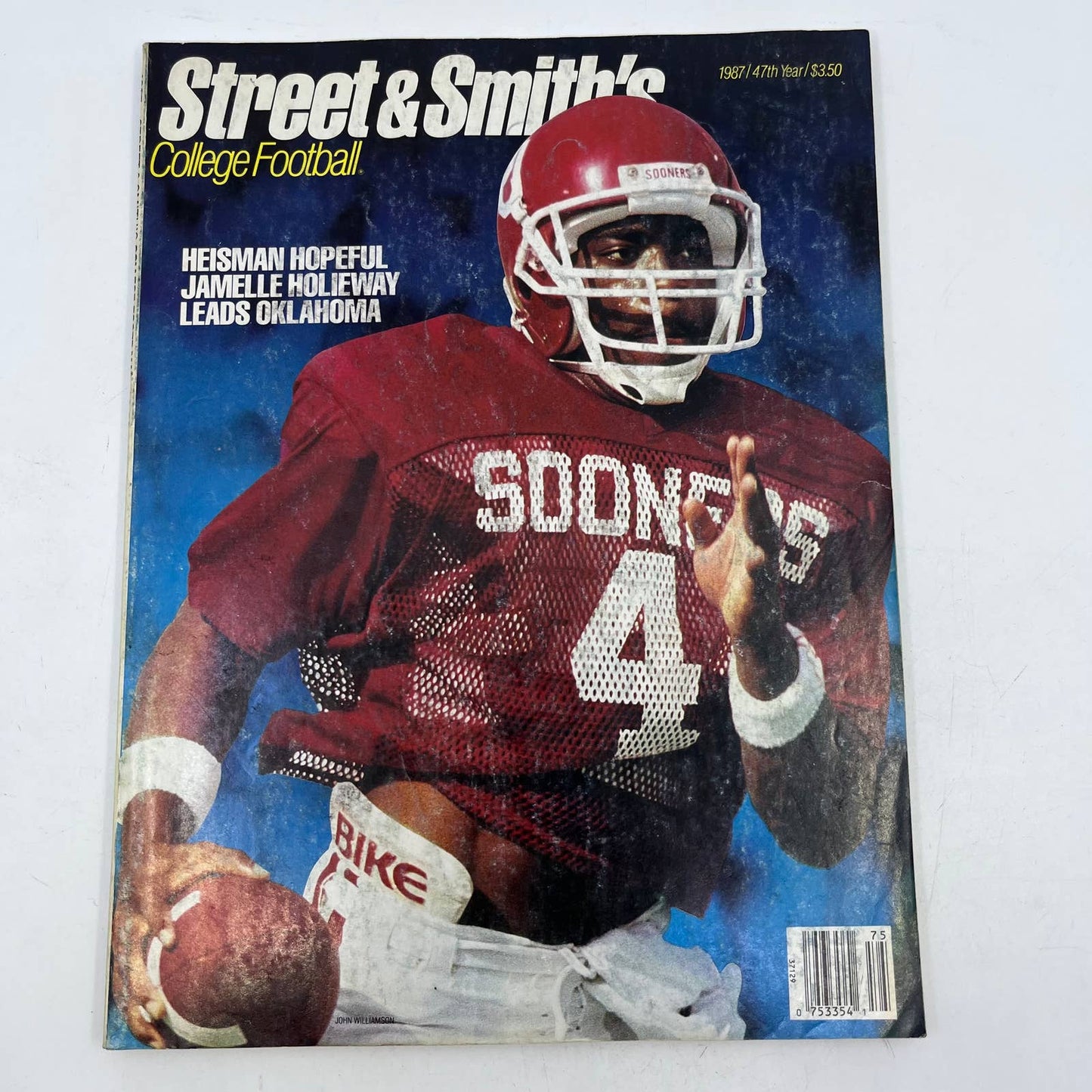 1987 Street & Smith’s College Football Yearbook Magazine Jamelle Holieway OK TH3