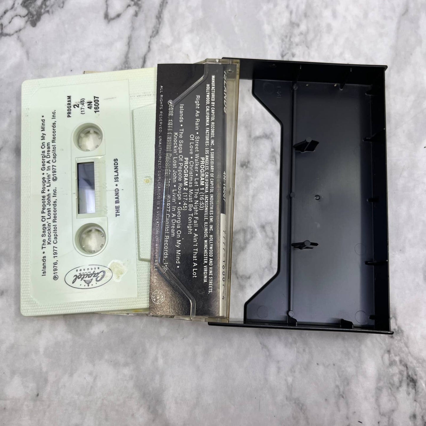 The Band - Islands - Cassette Tape TD8-69