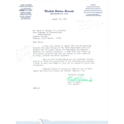 South Dakota Senator George McGovern Official Letterhead Signed Memo 1967 B12