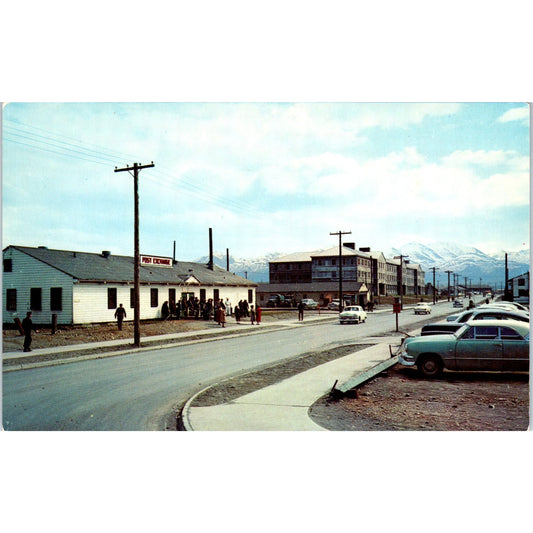 Elmendorf AFB Post Exchange New Barracks - Original Postcard P3-4