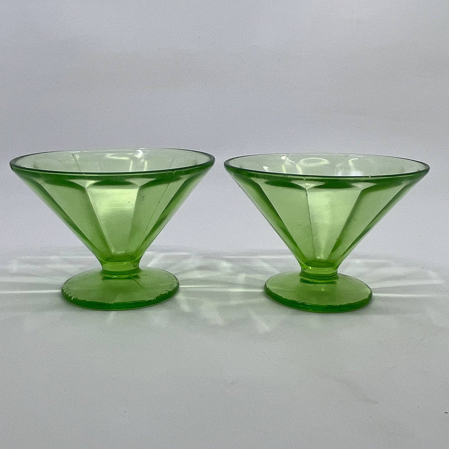 1920s Federal Glass Depression Uranium Vaseline 2 Sherbet Ice Cream Optic TH5