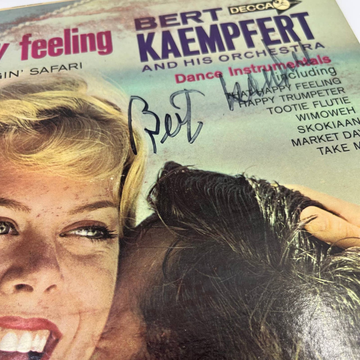 Bert Kaempert That Happy Feeling Record Autographed Signed Authenticated TH3