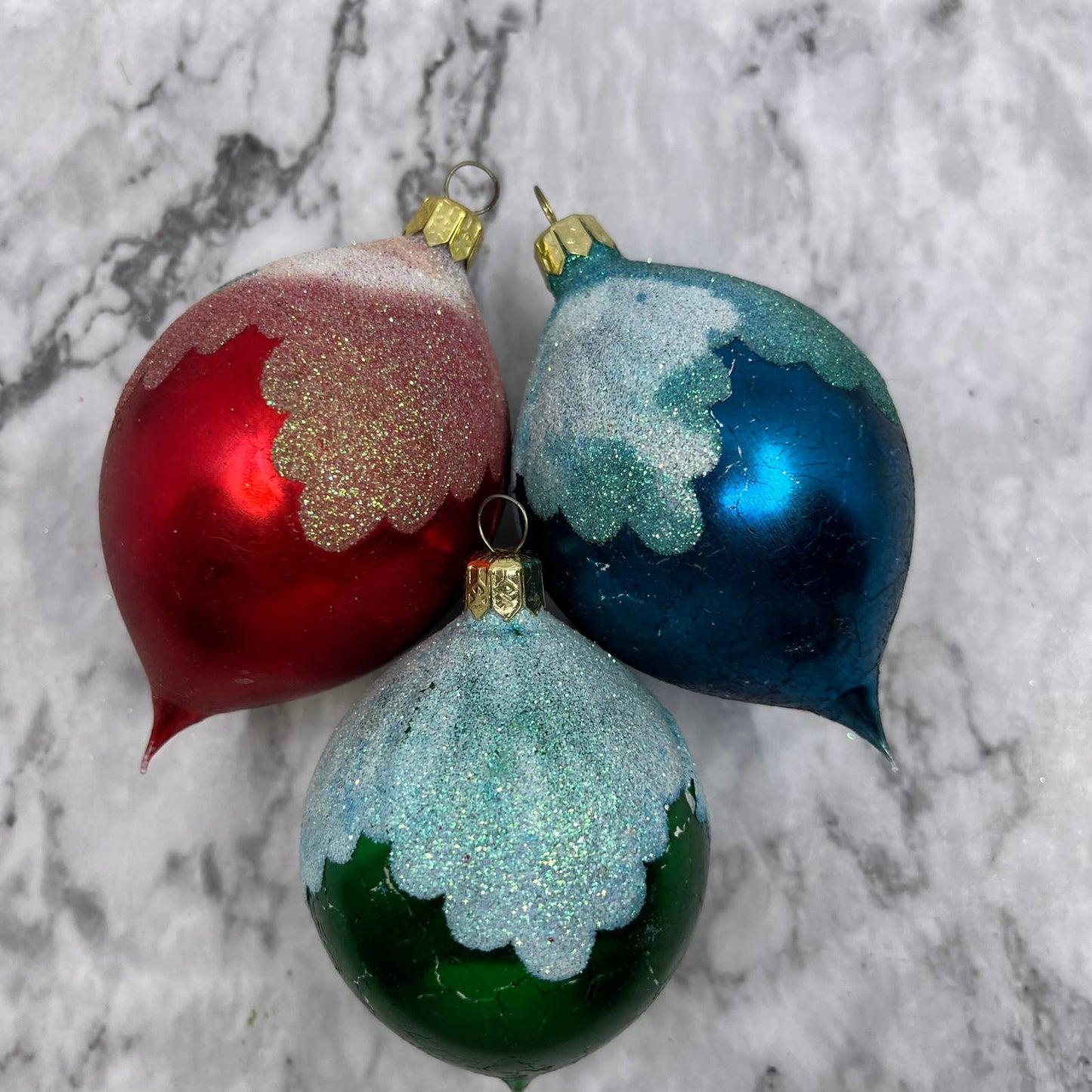 Vintage Lot of 3 Teardrop Mercury Glass Ornaments Red Blue Green Mica OT1