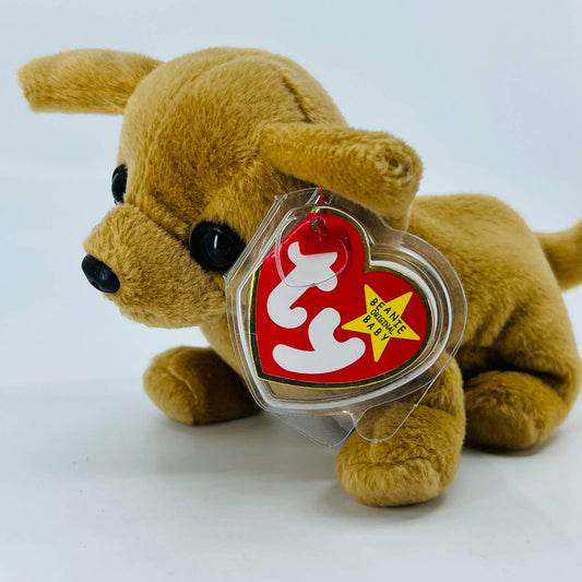 TY Beanie Baby TINY Chihuahua Dog 1999 Retired - with Tag in Protector TB8