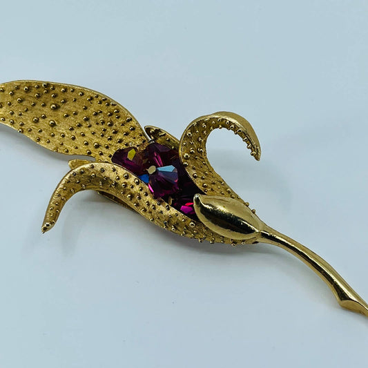 1950s Parco Gold Tone Textured Flower Petal AB Purple Glass Beaded Brooch SA6