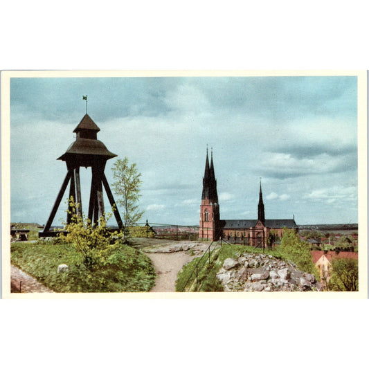 Uppsala Gunillaklockan Och Domkyrkan Från Slottet Sweden Postcard P2-1