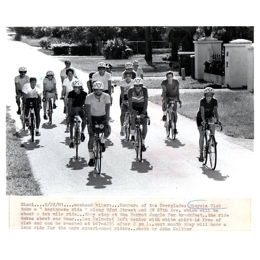 1981 Press Photo Cycling Everglades Bicycle Club Along 92nd St Miami FL 8x10 AD3